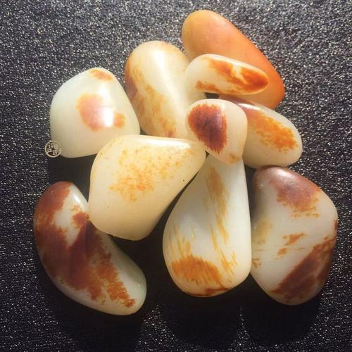 问道天然玉真假怎么看？老玩家教你几招实用技巧！