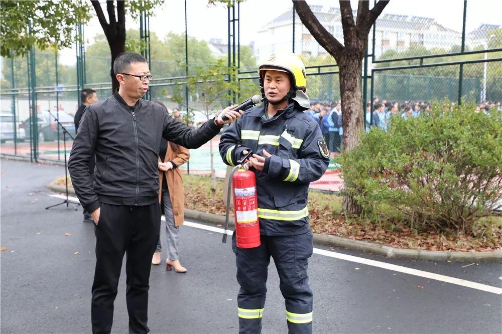 穿越火线为什么进不去,cf进不去游戏界面