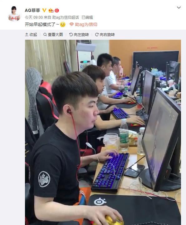 wcg cf,穿越火线18的荣誉都有啥